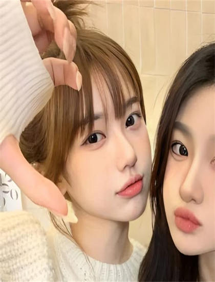 文化分析：《偷心的女人》中的导演的艺术风格与视觉语言 理解作品的时代背景与文化语境